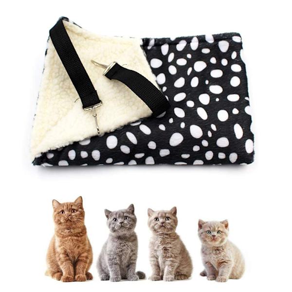 35*35 Mustavalkoinen pilkullinen riippumatto, häkkilemmikkiriippumatto kissoille, pennuille, kaneille tai muille pienille eläimille.