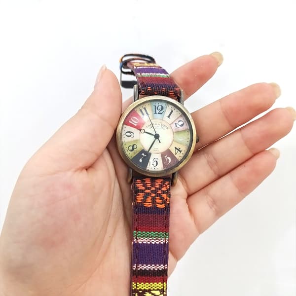 Boho Hippie -kello, sateenkaarenvärinen kudottu ranneke, rannekello Purple
