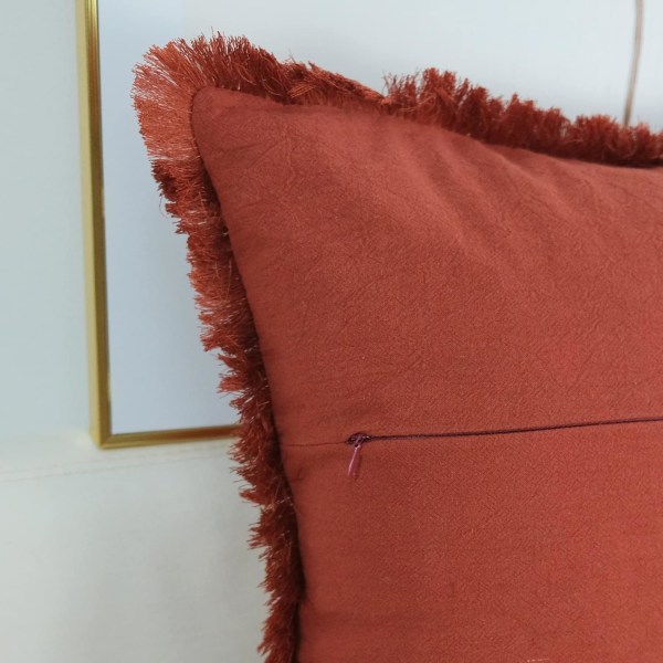2 kpl Koristeelliset luonnonpellava tyynynpäälliset tupsukoristeilla, maalaistalon boho-tyyliin, reunustetut neliömäiset tyynynpäälliset sohvalle, 18 x 18 tuumaa, poltettu tiili