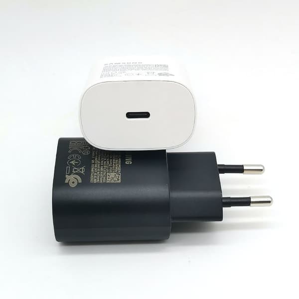 Sommarrea Laddare, 25W, Supersnabbladdning, Typ Ck White-Cable Only