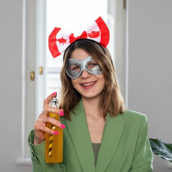 Canada Flagg Sløyfe Pannebånd for Voksne, Elegant Stoff og Plast Hårtilbehør med Lønneblad Design, Enkelt å Bruke Festdekorasjon Kvinner