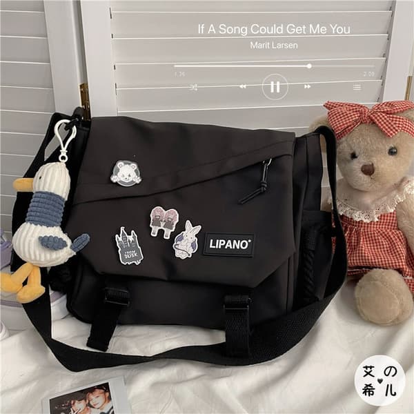 Retro Crossbody Bag Men Large Capacity Lightweight Shoulder Bag Adjustable Shoulder Strap
