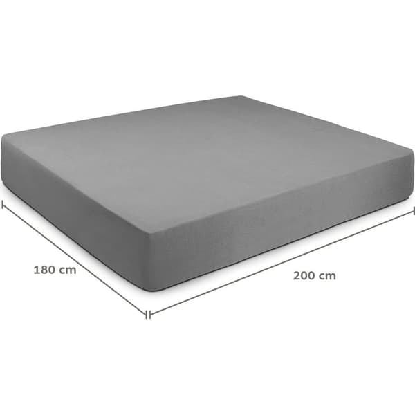 Fitted sheet 180x200 cm in light grey microfiber with elasticated corners for a 30 cm deep mattress. High-quality, hypoallergenic, anti-mite