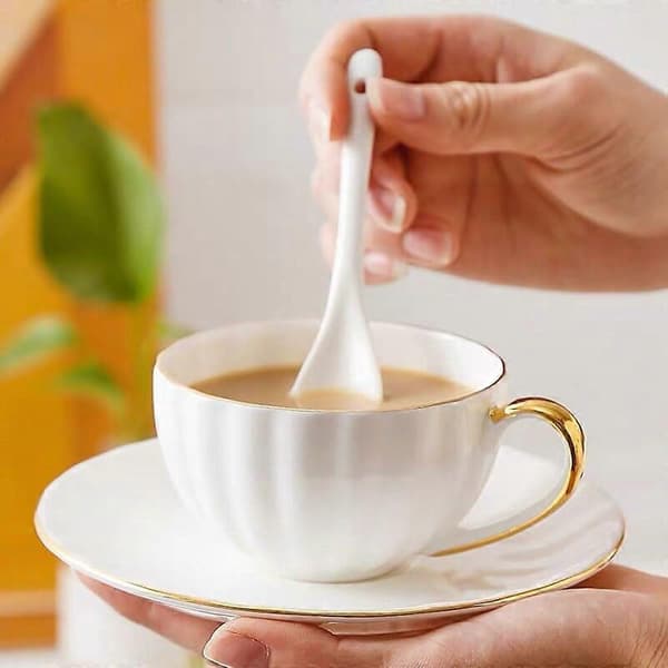 Keramisk kaffekopp og skålsett, 200 ml kaffekopp med gullkant