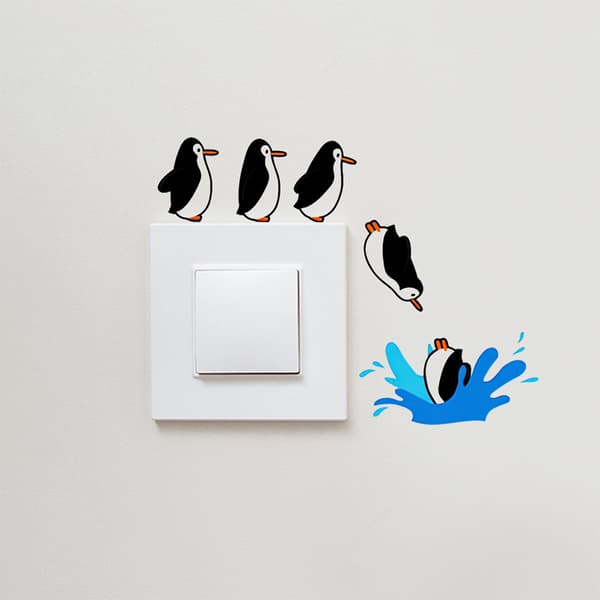 4-pack Cartoon Penguin Wall Decals Self-Adhesive Bathroom