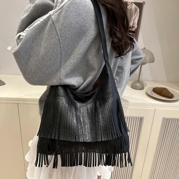 Stilfuld skuldertaske til kvinder med kvaster, stor kapacitet, retro pendlertaske, lyserød Pink