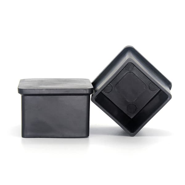 Firkantede gummipuder - 30 mm - Til stole, borde, møbelben