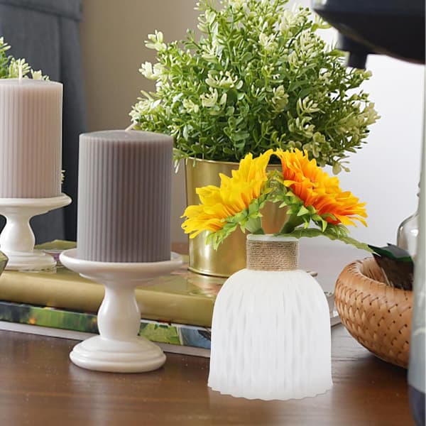 Midtpunktsvase Uknuselig Blomsterarrangementvase med Ananasformet Kornform Hvitt PP-materiale