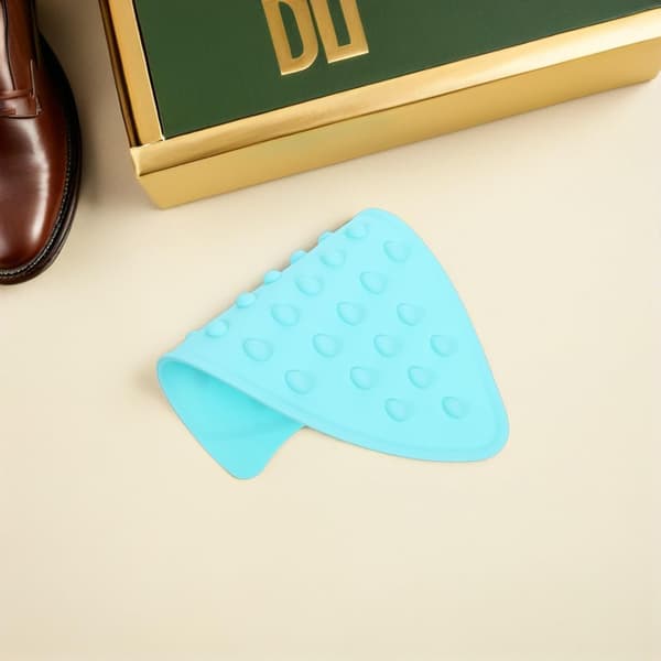 Silicone Iron Rest Pad with Hanging Hole and Heat Insulation, Heat Resistant Ironing Mat with Flat Surface
