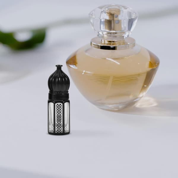 4 st 3 ml eteriska oljeflaskor i glas för resor och affärer