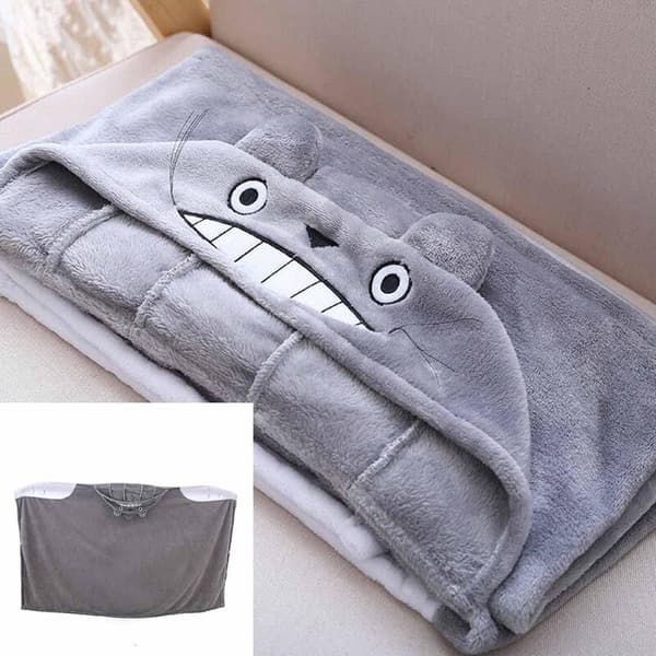 My Neighbor Totoro Blanket Cape Plush Cape Shawl Travel Neighbor Comfortable