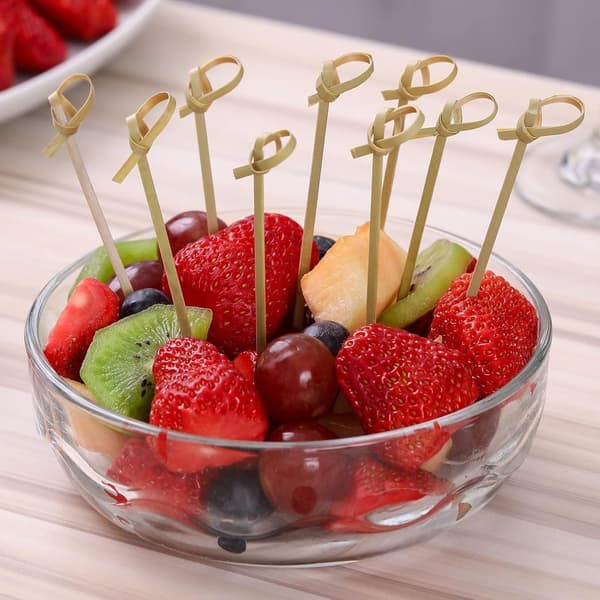 Cocktailpinnar 100-pack 12cm – Naturlig bambu, dekorativa för drinkar