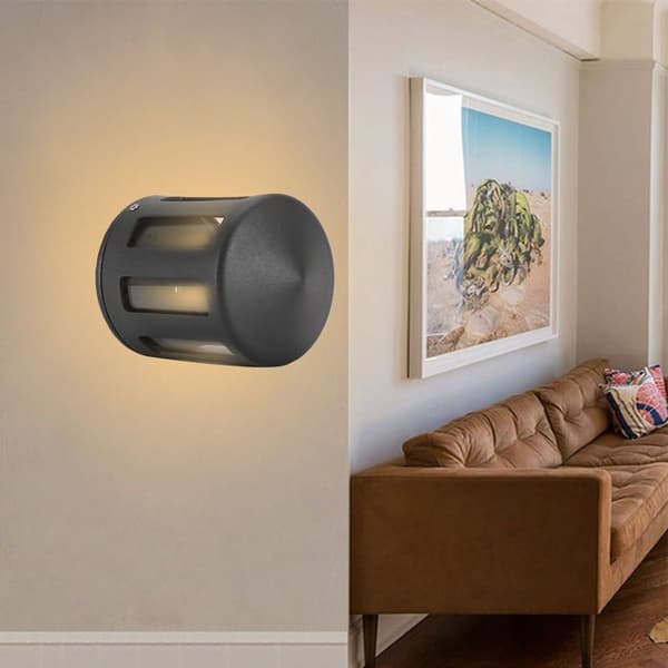 LED-seinävalaisin alumiinia sisä- ja ulkokäyttöön, vedenpitävä KLB:lle