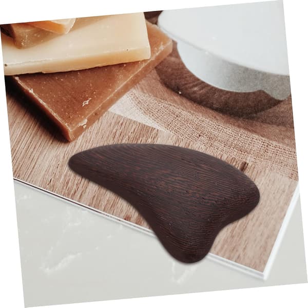 Heart-shaped Wooden Scraping Board Gua Sha Tool for Body and Face Massage