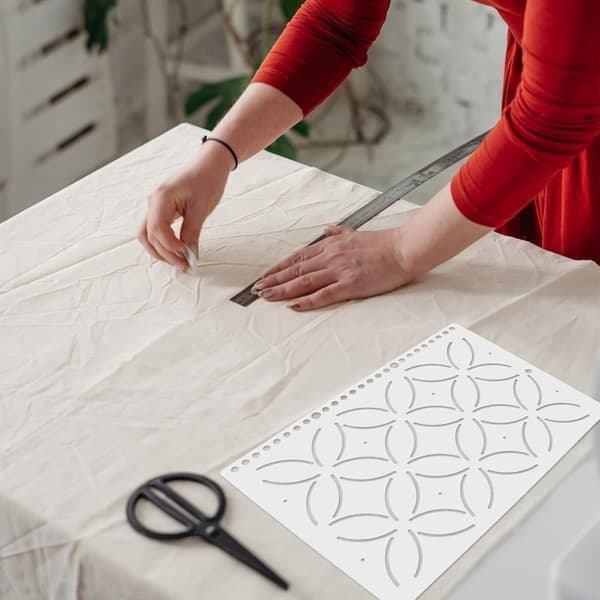 Pp Sewing Template Quilting Ruler for DIY Clothing Patchwork with Smooth Surface and Burr-Free Design