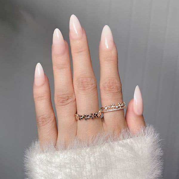 24-piece Almond Shaped False Nails Artificial Nails Press-on Set