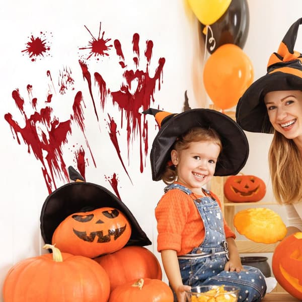 11 ark med blodiga Halloween-dekorationer Blodiga handavtryck för Halloween