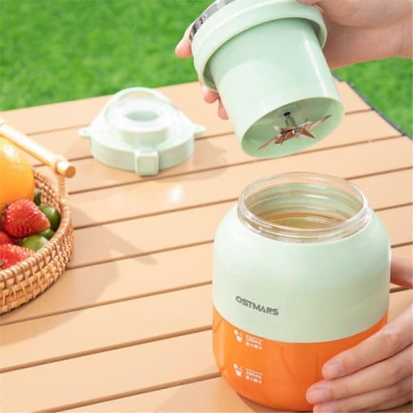 OSTMARS Multifunctional Large Capacity Juice Bottle, B (FMY) White White