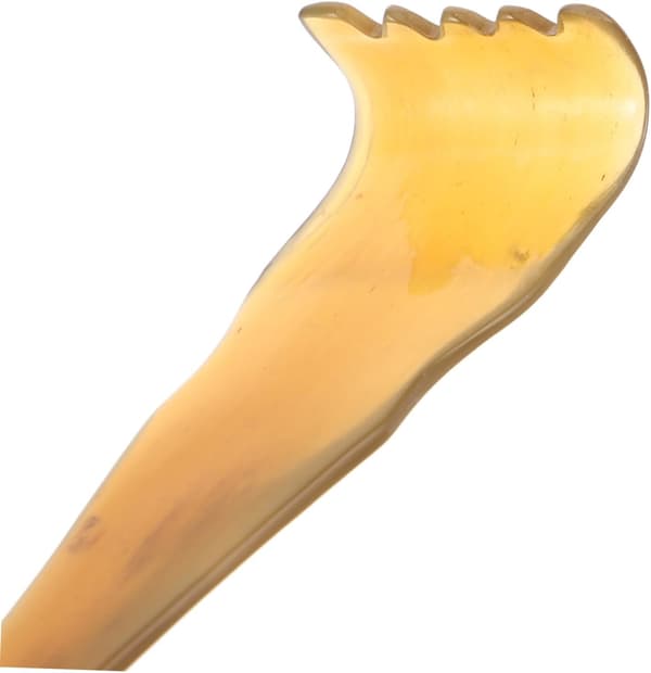 Natural Ox Horn Back Scratcher for Adults Handheld Anti-itch Stick Extendable Design