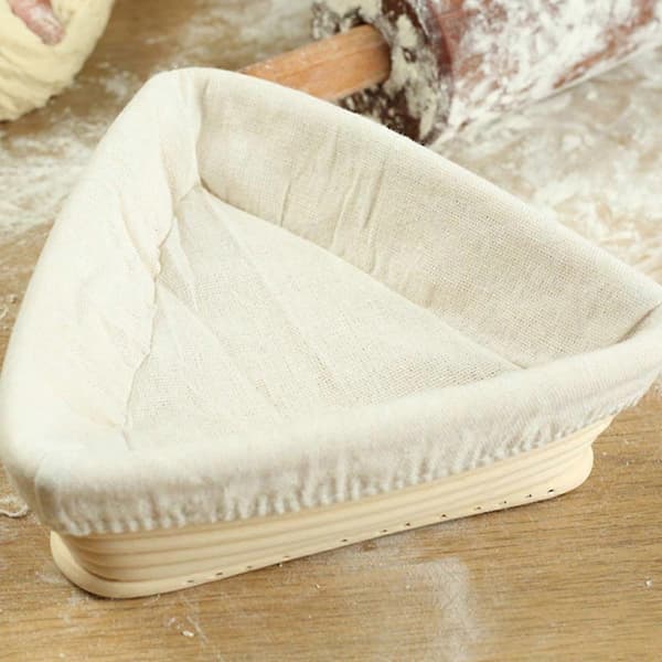 Triangular Rattan Bread Basket for Sourdough Proofing 23cm x 23cm 23cm x 23cm