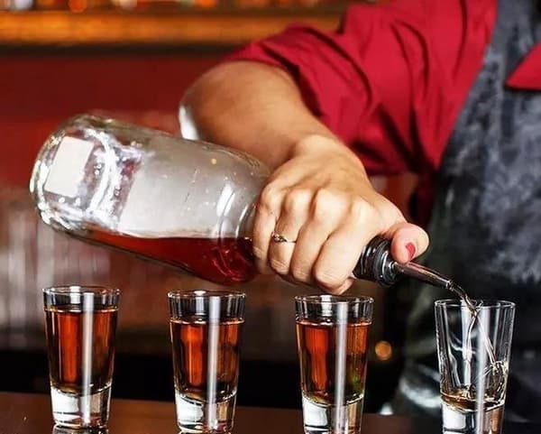 Premium Stainless Steel Pourer - Pourers - Wine - Bottle - Cocktail - 5 Pieces