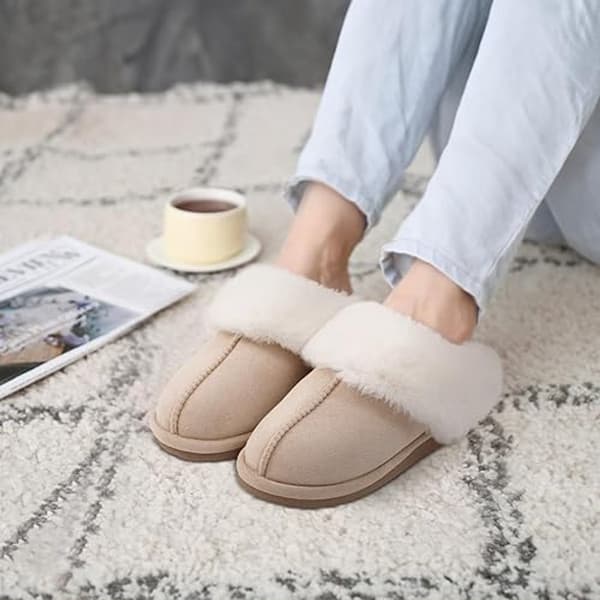 Tofflor - Tofflor - Jul - Julklapp - Damtofflor - Halkfria - Halkfri sula - med Plyschfoder - Comfeet - Varma - Kreativa ...