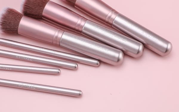 BS02 - BS-MALL 14 stk. eksklusive makeupbørster af bedste kvalitet 150 150