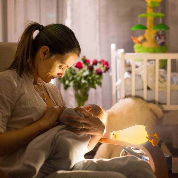 Cute Night Light for Kids, Dark Duck Sleep Lamp with Touch Sensor, Baby Silicone Night Light, Rechargeable Battery, Dimmable