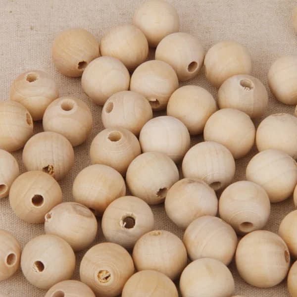100 stk naturlige trekuler med hull til DIY-dekorasjoner - 6 mm + 10 mm