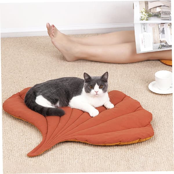 Cat Pillow, Leaf Cat Bed Double-Sided Leaf-Shaped Cat Mat Washable Soft Bed Flat Cat Bed PP Cotton Filling Pet Mat - Ginkgo