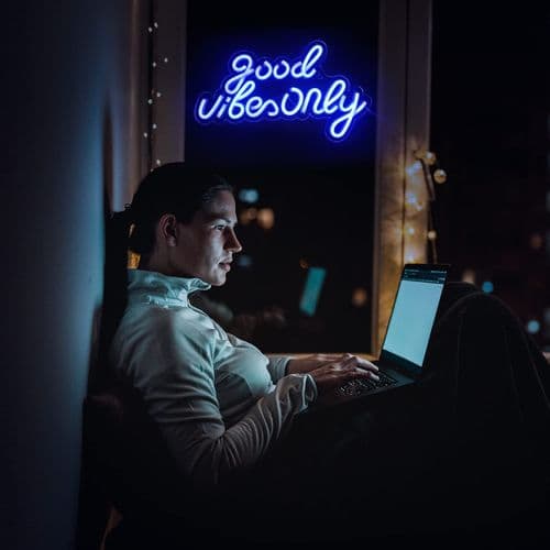 Only Good Vibes Lysreklame LED-ordlysskilt Neonlys Akryl