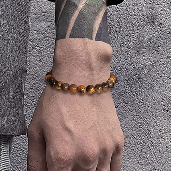 Elastisk gult edelstensarmbånd med 8 mm perler, egnet som bursdagsgave KLB