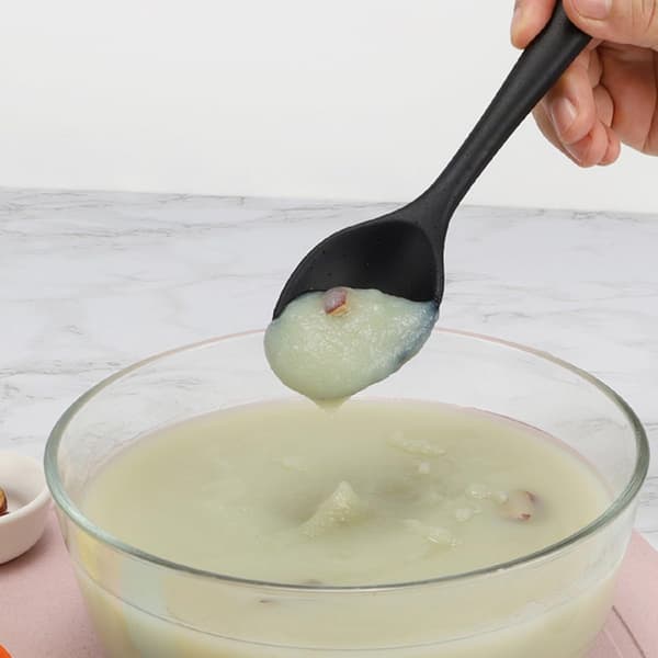 Silicone Mixing Spoon Stirring Spoon Stylish Elegant Black Kitchen Utensil Does Not Deform During Cooking