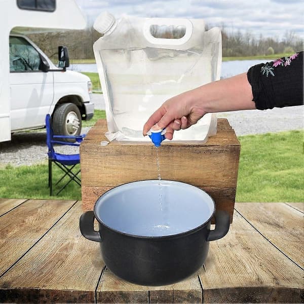 Sammenleggbar vanntank for camping og hagearbeid
