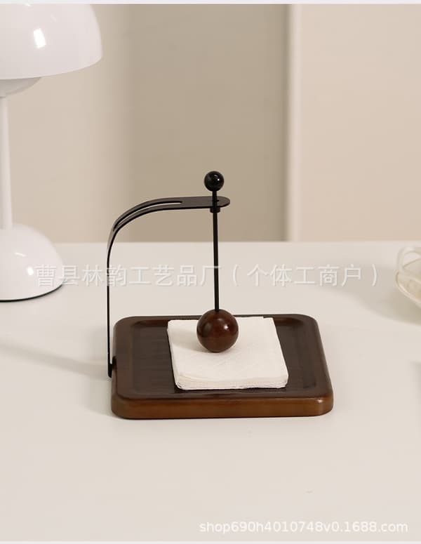 Ceramic Soap Dish with Drainage Design, Bow-shaped Soap Holder for Bathroom Counter, White Brown brown