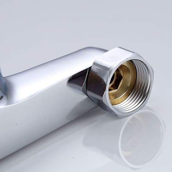 Badekarbatteri for varmt og kaldt vann KLB