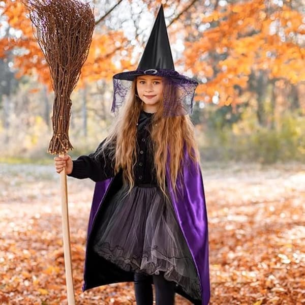 Heksekostyme Barn - Halloweenkostyme med hette og kappe - Lilla vendbar kappe - 80x104cm