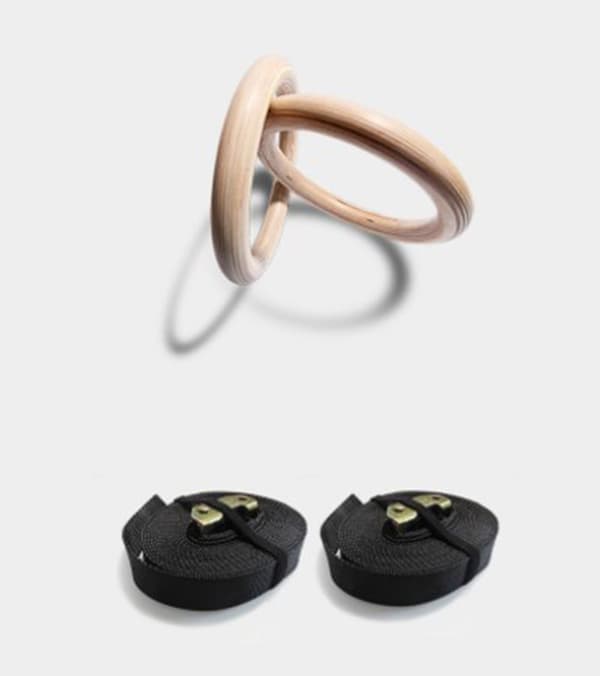 Tre gymringer med stropper, gymringer, gymnastikkringer, treningsringer