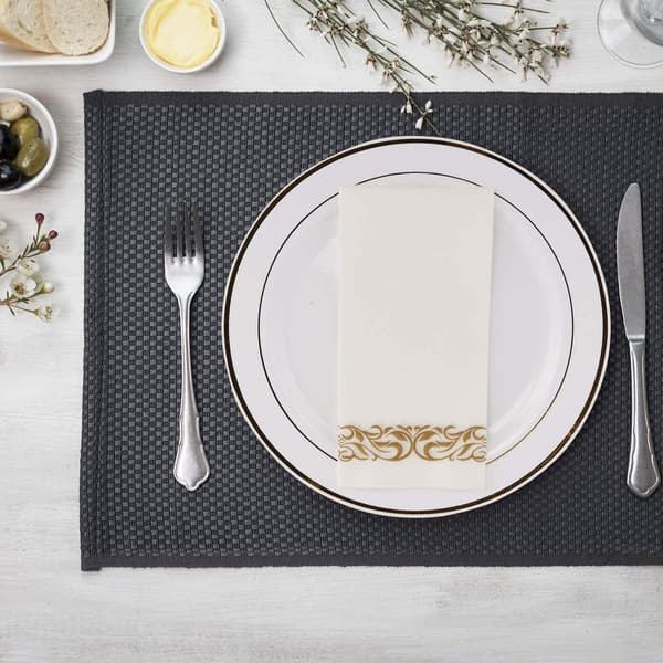 Mjuk och absorberande middagsservett med linnekänsla, elegant gulddekor