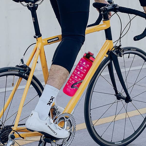 1000 ml motiverende vannflaske, rosa KLB