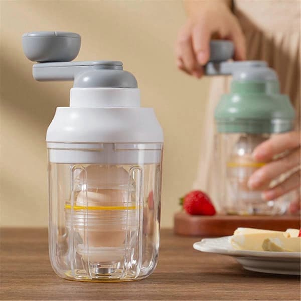 Manual Egg Shaker, Egg Spinner for Hard-Boiled Eggs, Egg Mixer, Kitchen Gadgets Egg Spinner Green