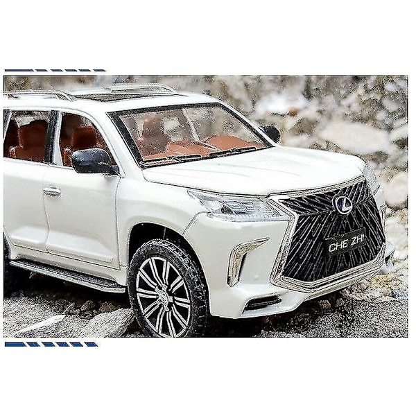 1: 24 Lexus LX570 Pull Back Alloy Toy Car(White)