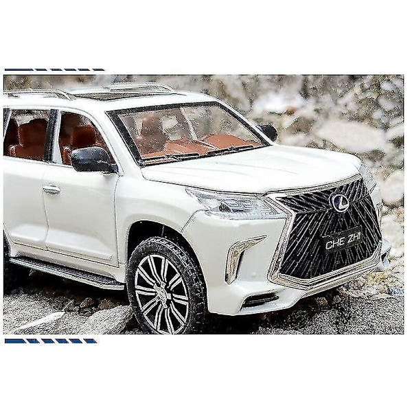 1:24 Lexus LX570 Træk Tilbage Legerings Legetøjsbil (Hvid)