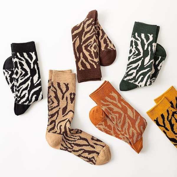 Kartokner 2Pcs Funny Gifts Leopard for Women Girls, Novelty Socks Animal (Dark green Print)