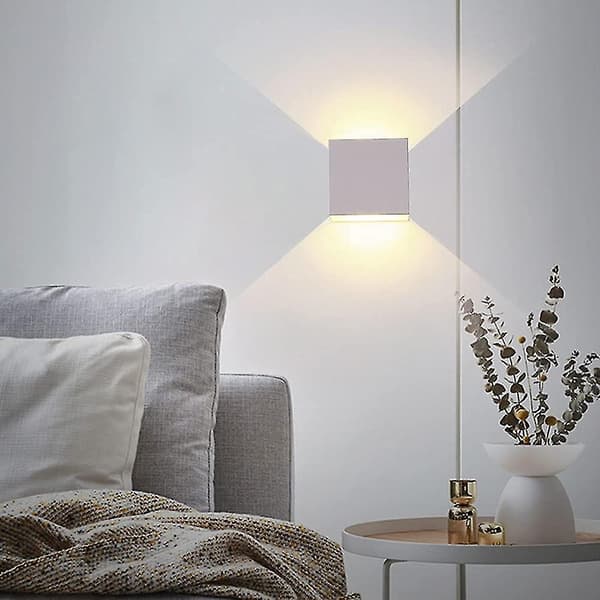1 Piece Modern Led Aluminum Wall Sconce White Square Wall Sconce 10 X 10 X 5 Cm Waterproof Suitable