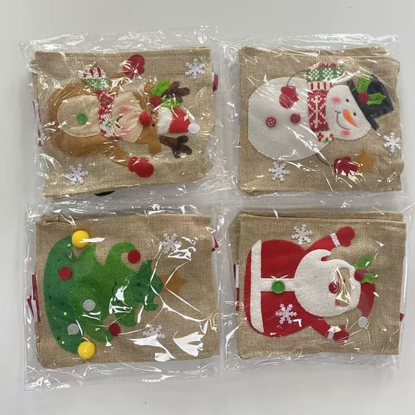 #4 delar tecknade randiga julklappspåsar#