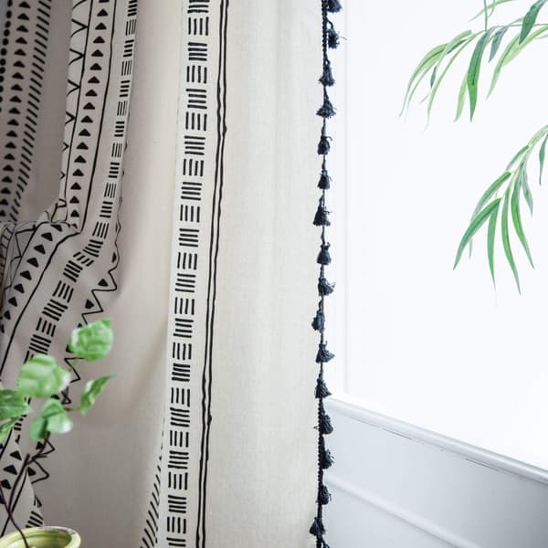 Boho Vindusgardinpanel i bomulls-lin med dusker og stanglomme