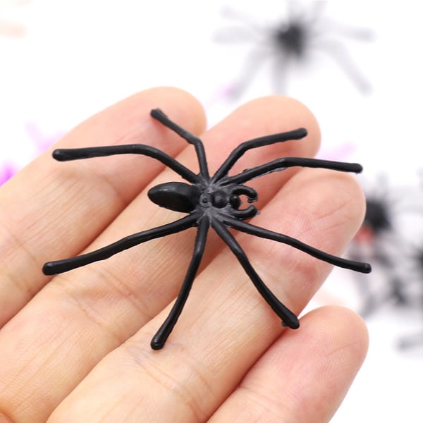 Halloween leksak naturtrogna spindlar 200 st Skrämmande spindel Faux Spider Trick rekvisita Leksaksfesttillbehör Black