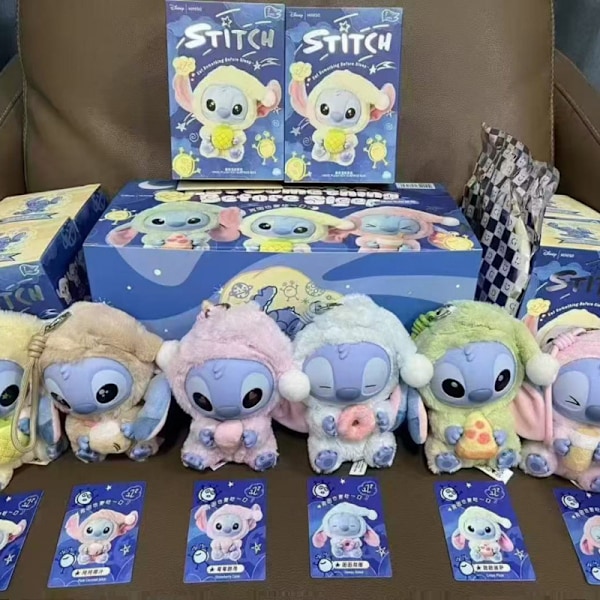 Stitch Macaron Monster Nøglering Det spændende monster Macarons Vinyl Face Plys Nøgleringe Stitch Färg Slumpmässig