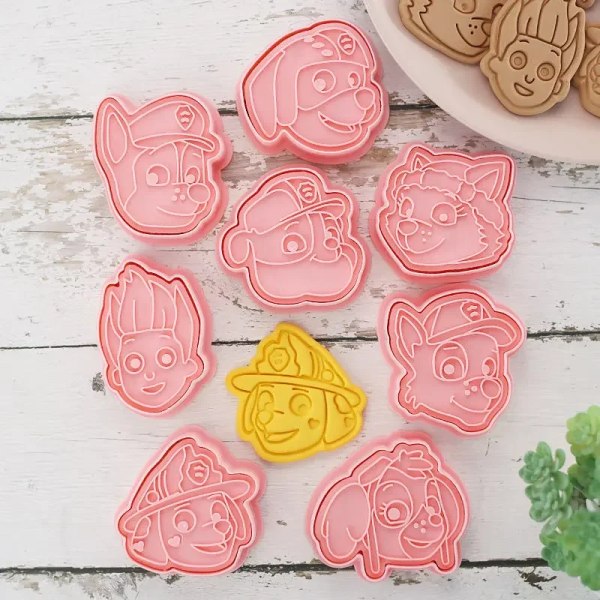 Paw Patrols Cake Cookie Cutter Söt Anime Figur DIY 3D Mould Cookie Tool Set Kawaii Kökstillbehör Barn Leksaker Presenter C 6pcs set No box